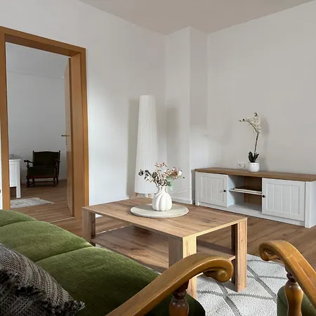 Apartament Rebennest In Historischen Gebaeude Aus 1840 *